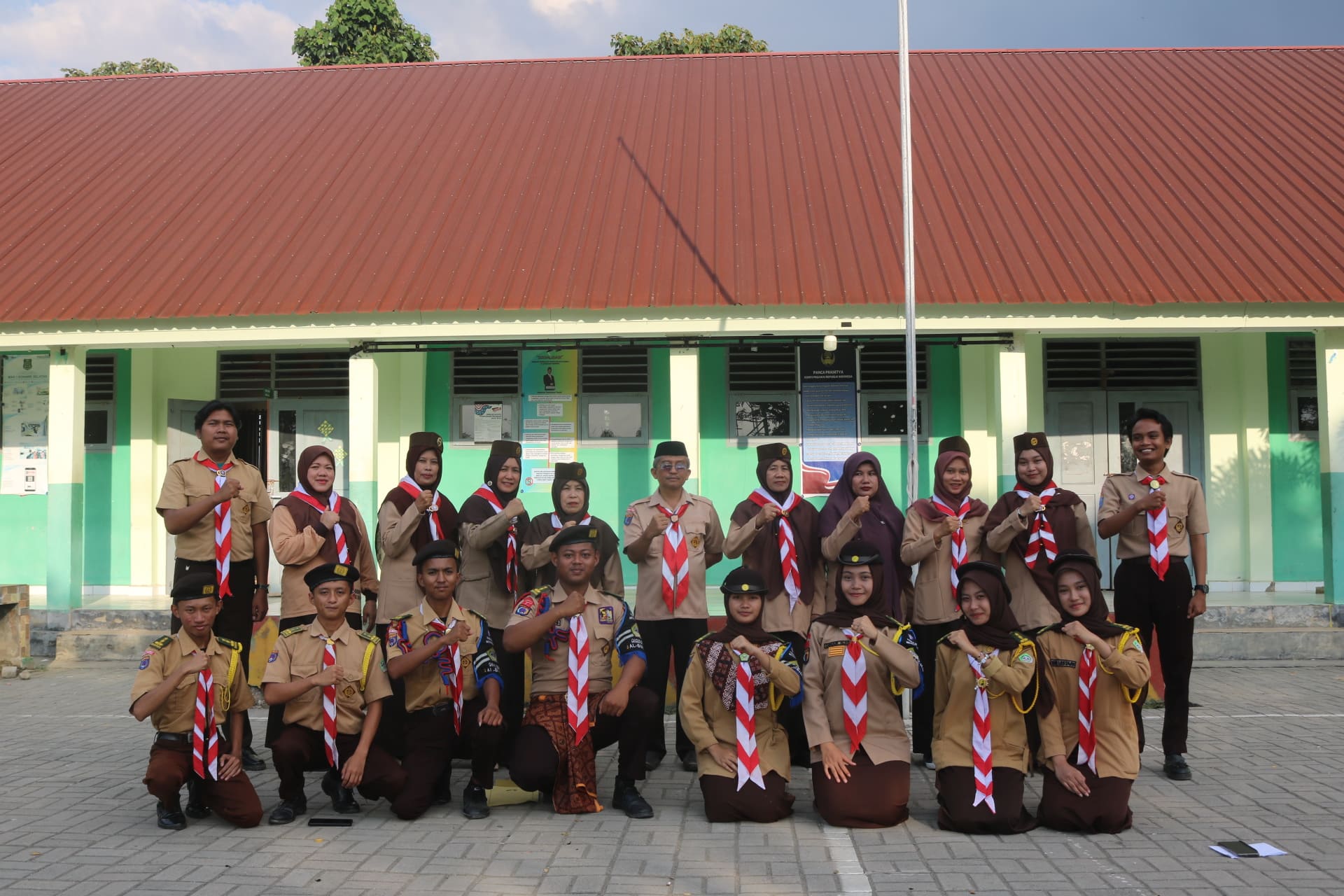 Memperkuat Kedisiplinan dan Kebersamaan, Gudep Al-Bukhori MAN 1 Konawe Selatan Gelar Apel Akbar Memperkuat Kedisiplinan dan Kebersamaan, Gudep Al-Bukhori MAN 1 Konawe Selatan Gelar Apel Akbar