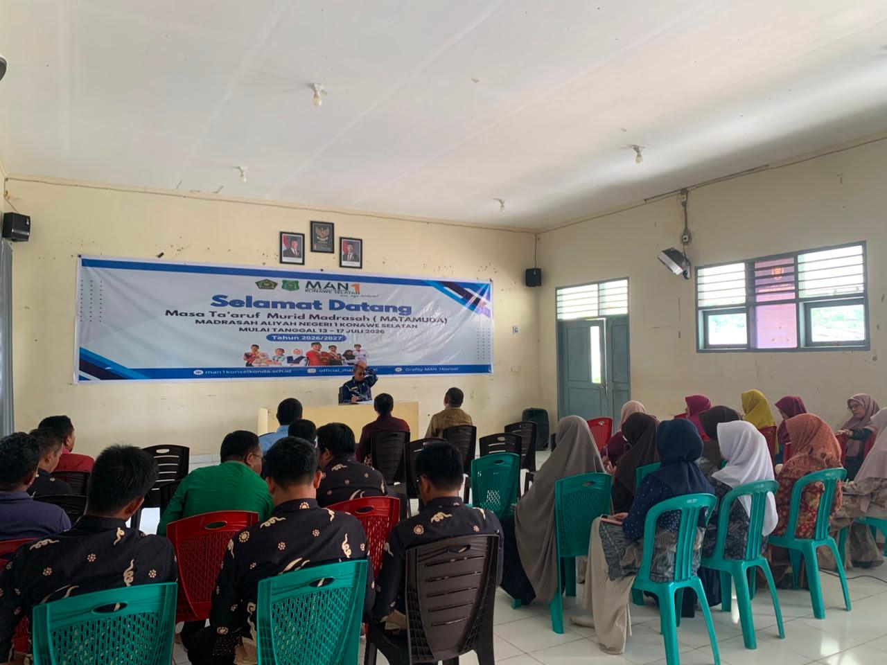 Mantapkan Transisi Full Day School, MAN 1 Konawe Selatan Gelar Rapat Awal Semester Bersama Dewan Guru, Staf, dan Tim PTP Mantapkan Transisi Full Day School, MAN 1 Konawe Selatan Gelar Rapat Awal Semester Bersama Dewan Guru, Staf, dan Tim PTP